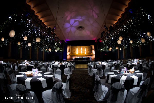 20th Century Theater Wedding Photographers