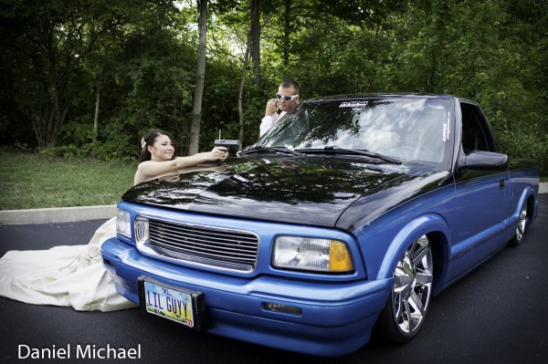 Wedding Photo with Mini Truck