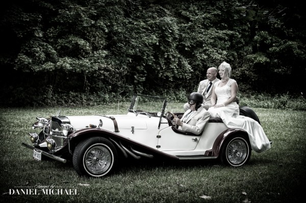 Wedding Photography in Classic Car
