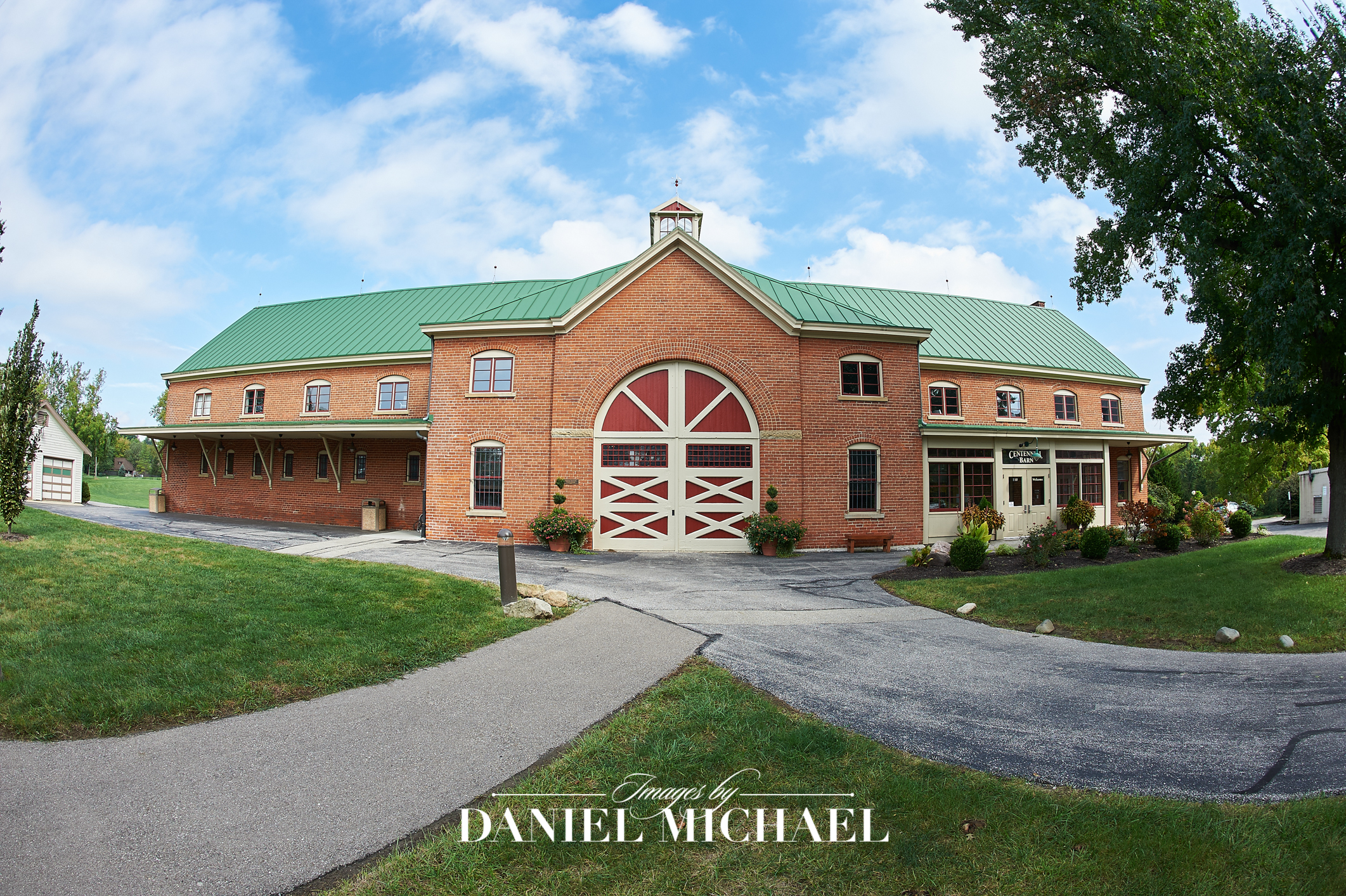 Centennial Barn Wedding Venue