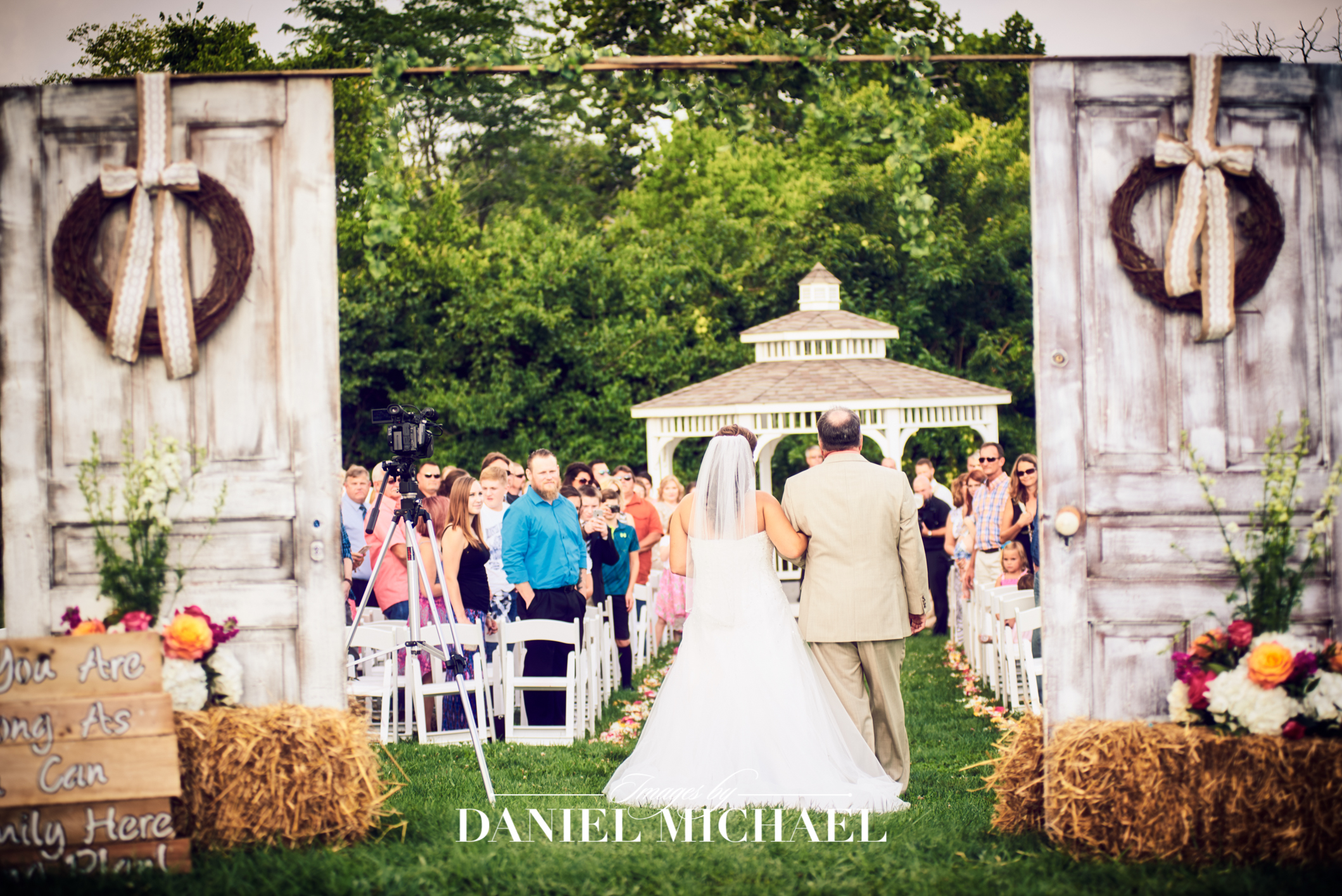 Niederman Farm Wedding Venue Photographer