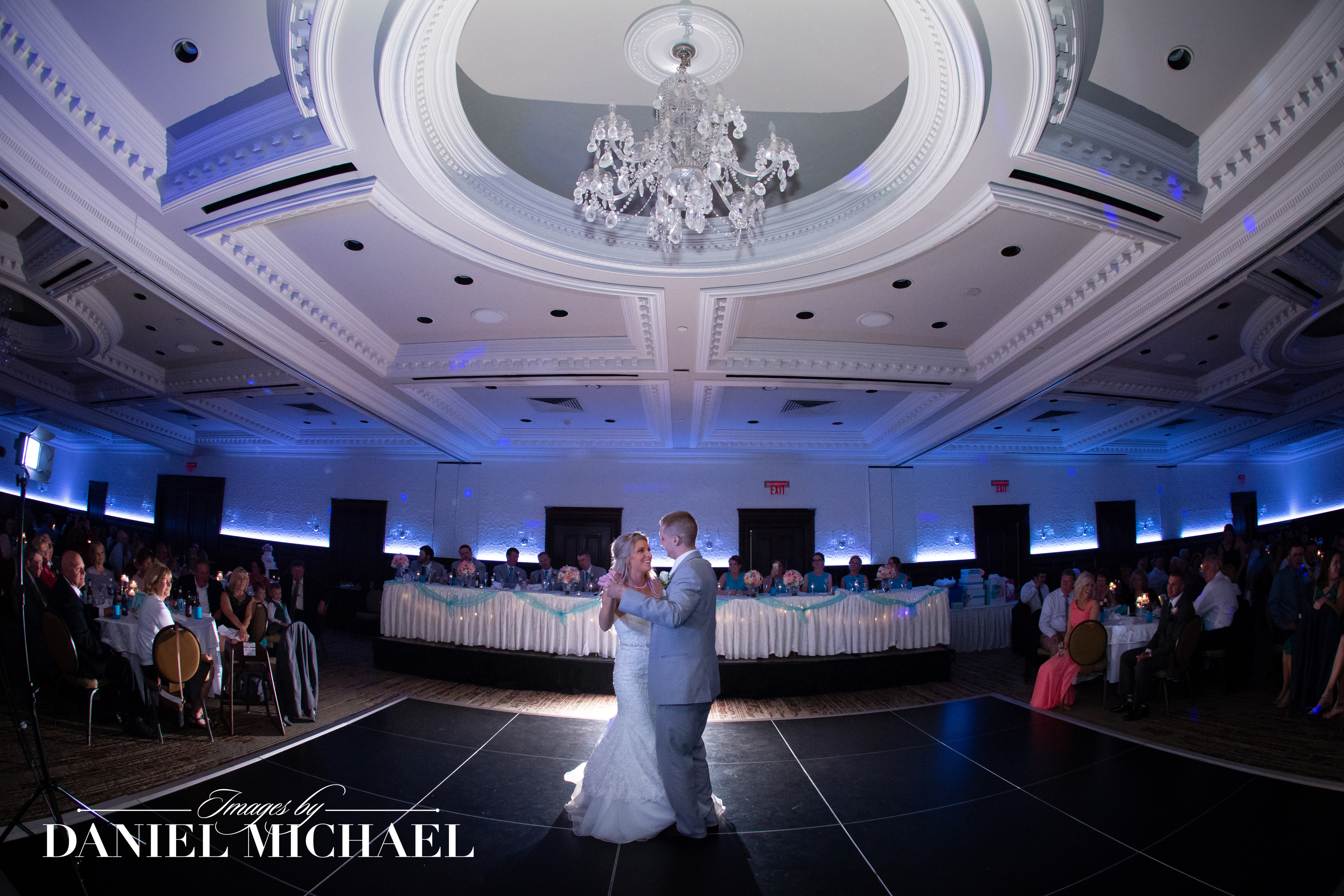 Radisson Wedding Venue Photographer