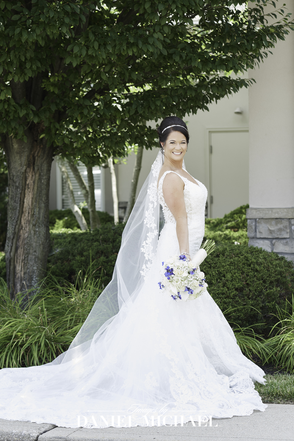 Lace Bridal Gown Wedding Photographer