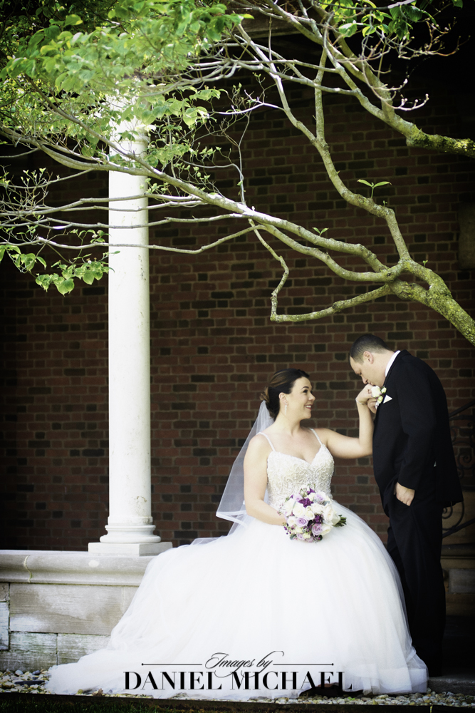 Hale Cloister Wedding Photography Dayton Art Institute